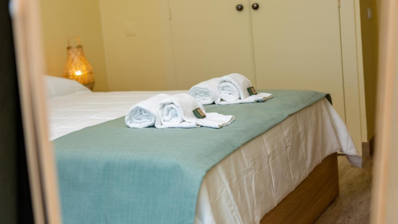 Divine Marina Apartment W/ Pool & Garden By Lovelystay Quarteira Exteriör bild