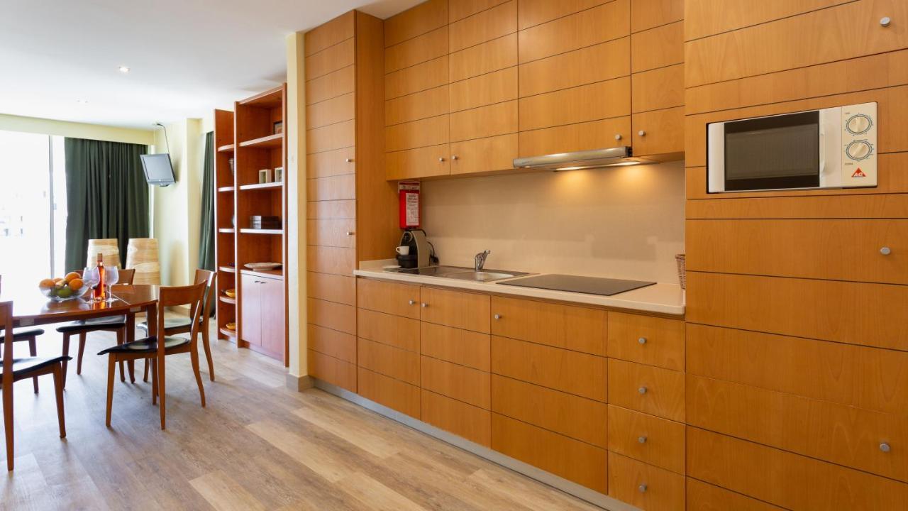 Divine Marina Apartment W/ Pool & Garden By Lovelystay Quarteira Exteriör bild